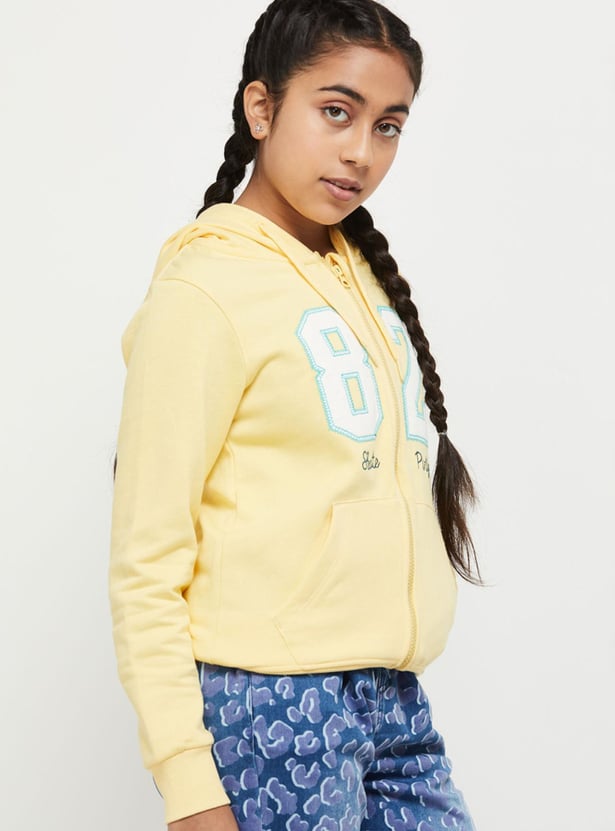 Girls Embroidered Full Sleeves Zip Closure Hooded Sweatshirt
