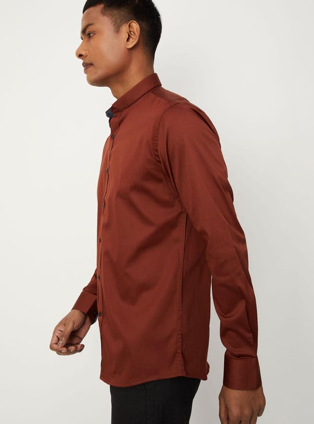 Men Solid Satin Slim Fit Shirt