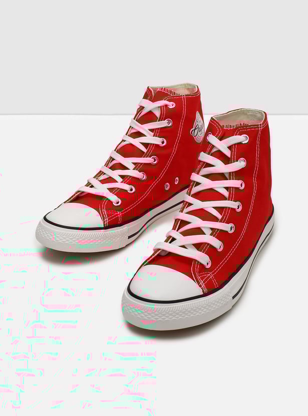 Women Solid High-Top Canvas Lace-Up Shoes