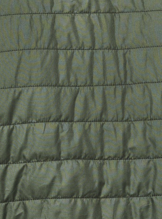 Men Solid Reversible Puffer Jacket