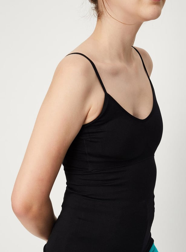 Women Solid Seamfree Padded Camisole
