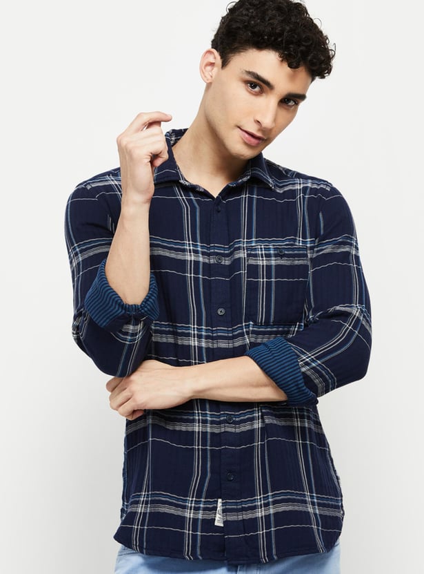 Men's Blue Standard Slim Fit Checked Spread Collar Long Sleeves Cotton Casual Shirt