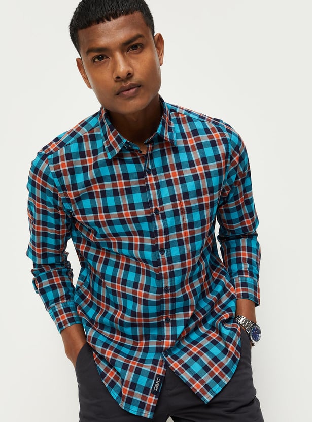 Men Checked Slim Fit Shirt