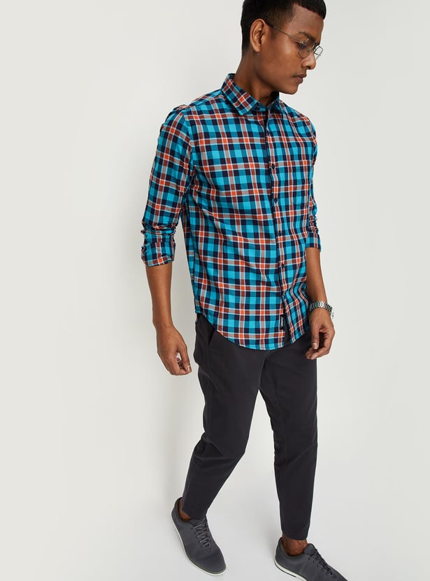 Men Checked Slim Fit Shirt