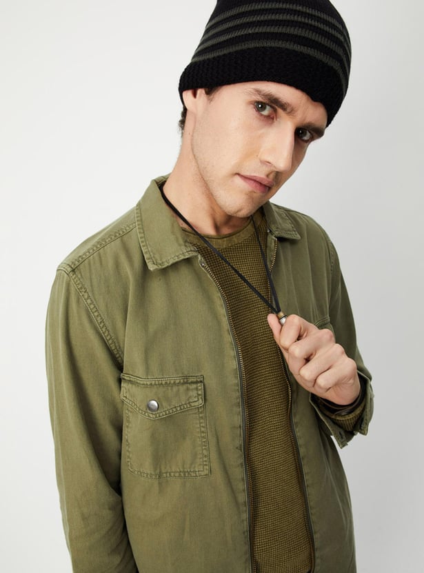 Men Solid Denim Zipped Shacket