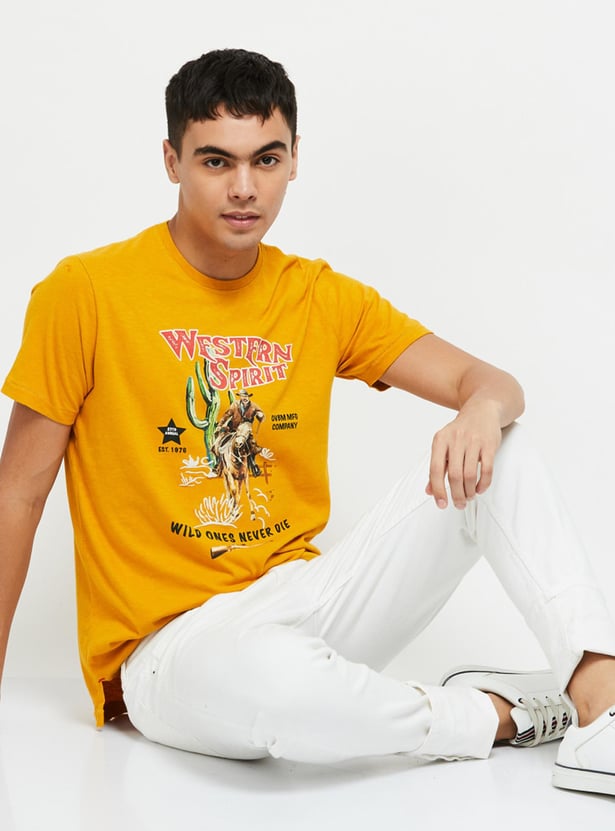 Men Graphic Printed Crew Neck Slim Fit T-shirt