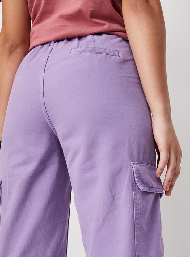 Women Textured Full-Length Regular Fit Cargo Trousers