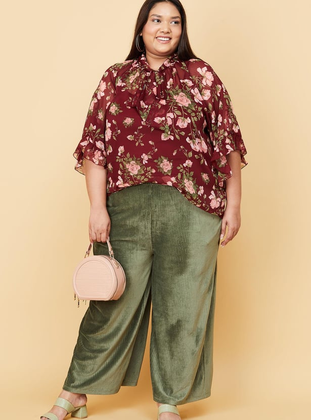 Women Printed Tie-Up Neck Top