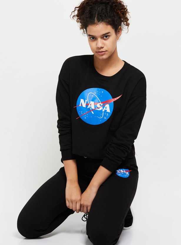 Women Nasa Printed Full Sleeves Cropped Sweatshirt