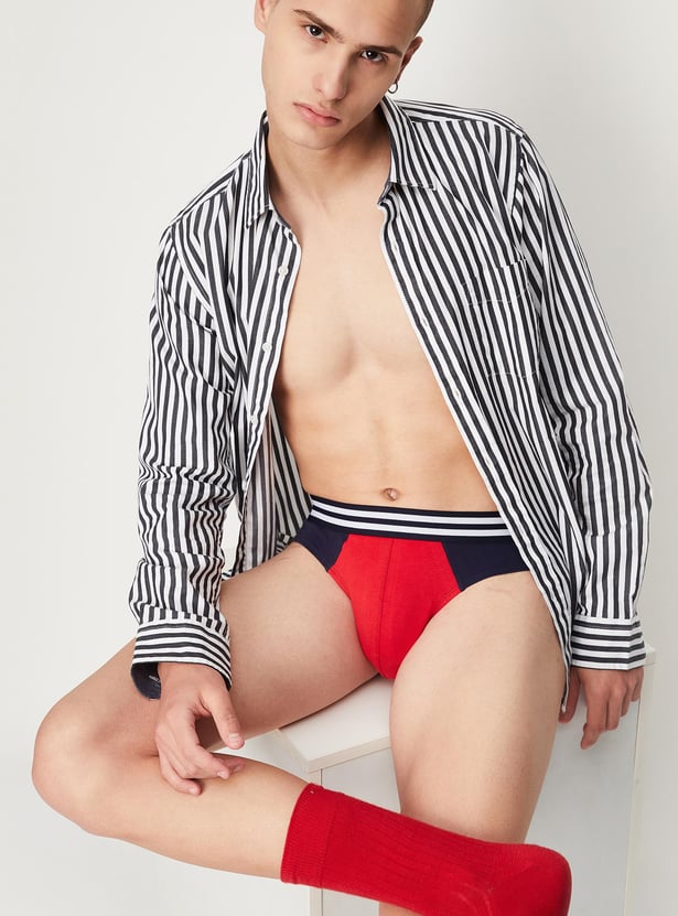 Men Colourblock Antibacterial Stretch Briefs - Pack of 2