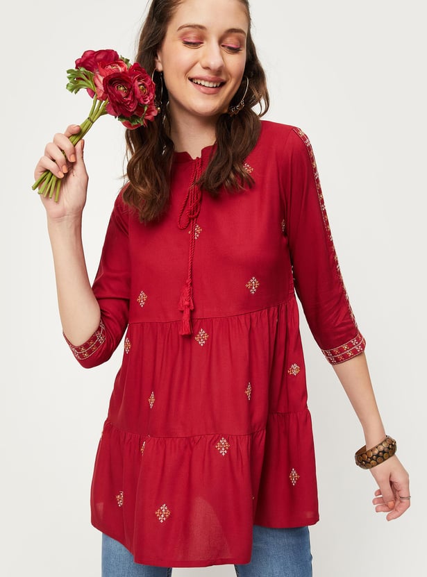 Women Embroidered Tie-Up Neck A-line Tunic