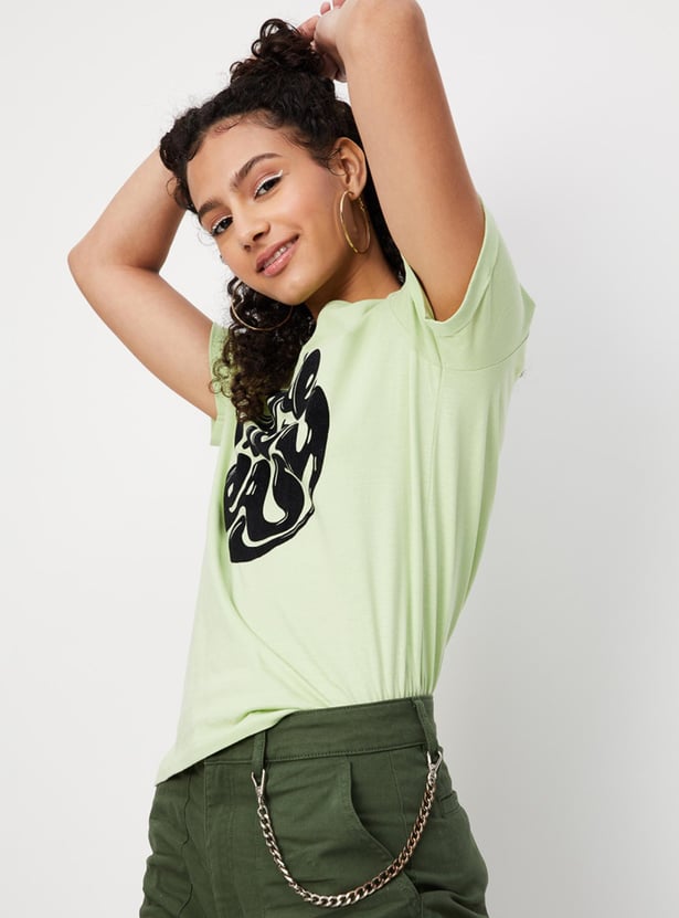 Women Typographic Printed Round Neck T-shirt