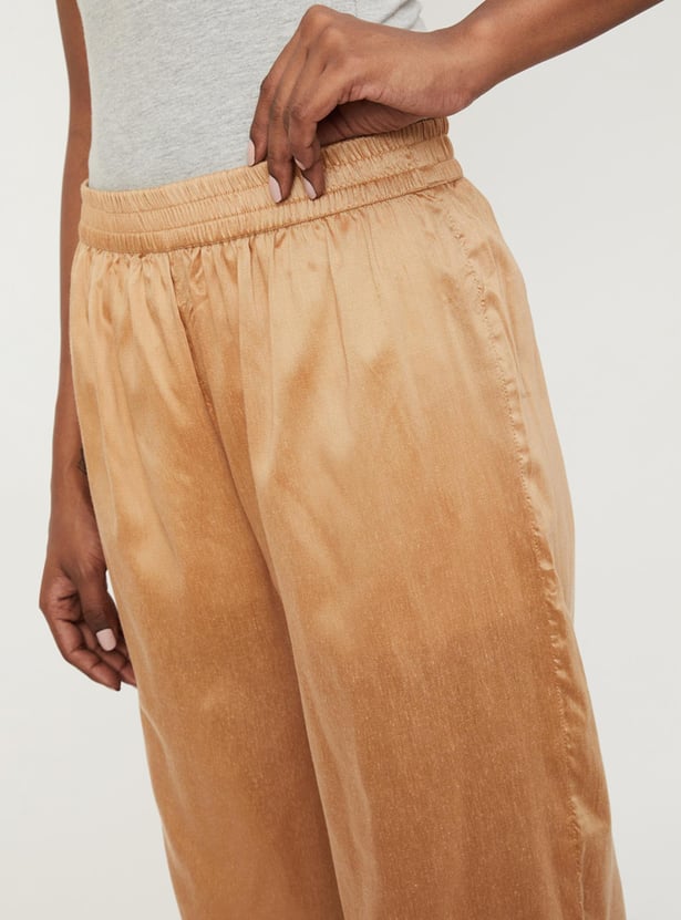 Women Embroidered Elasticated Palazzos