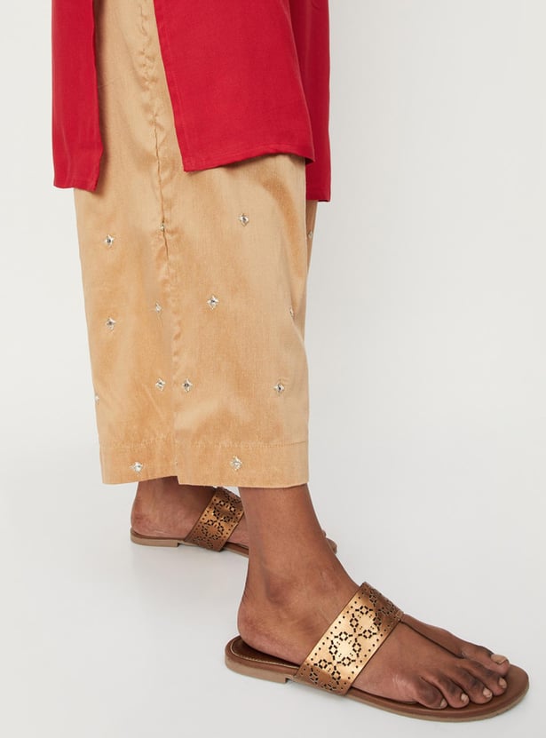 Women Embroidered Elasticated Palazzos