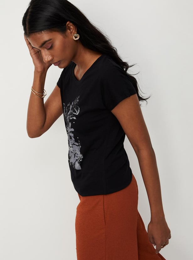 Women Printed Round Neck T-shirt