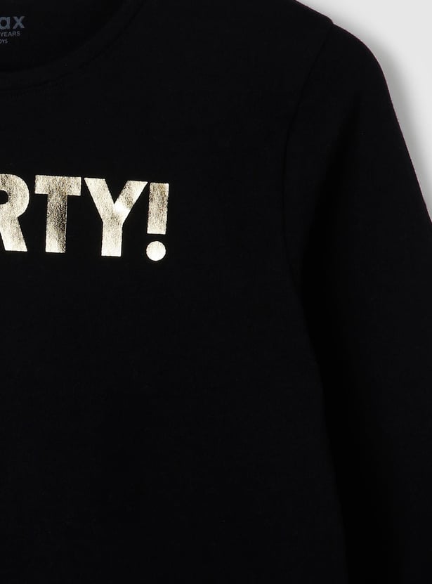 Boys Typographic Printed T-shirt with Long Sleeves