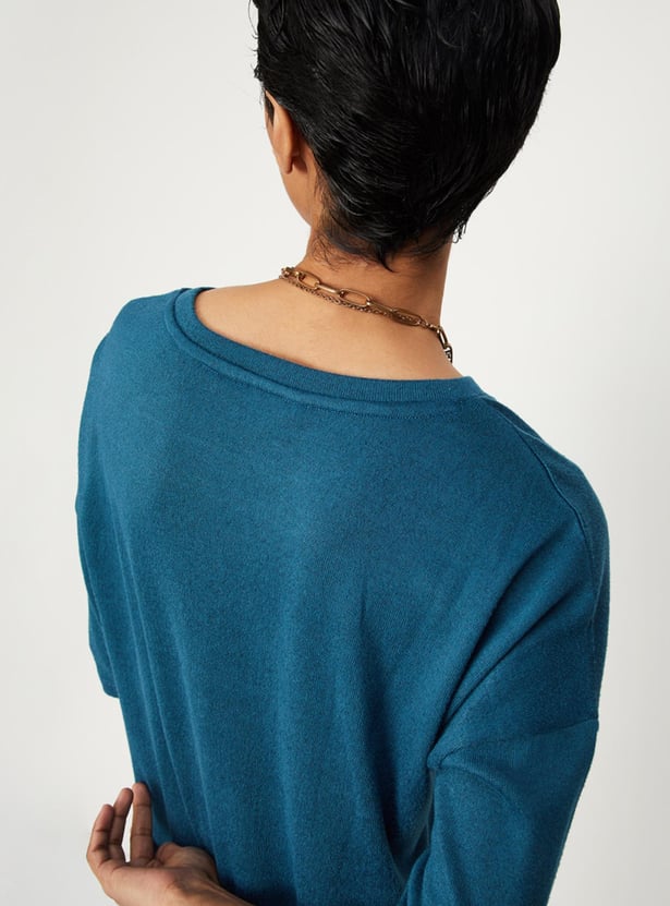 Women Textured Button-Detailed T-shirt