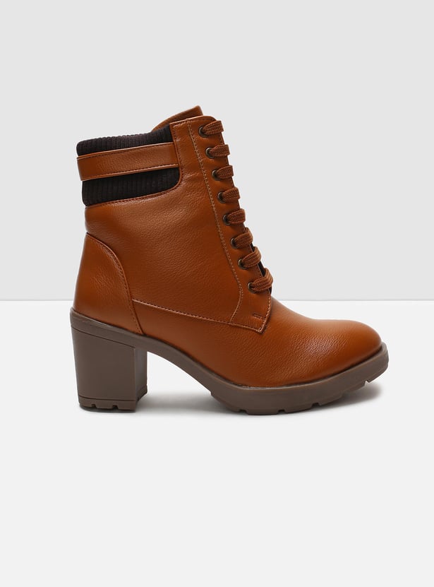 MAX Women Solid Lace Up Boots