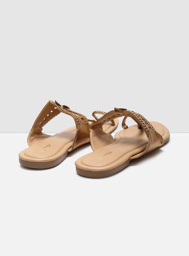 MAX Women Perforated Toe-Ring Flat Sandals