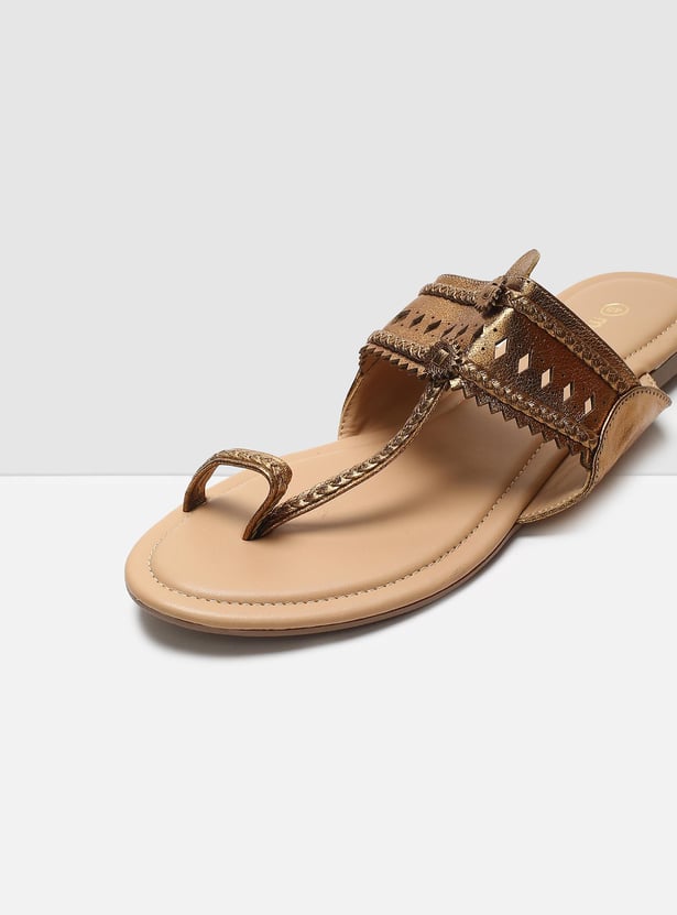 MAX Women Perforated Toe-Ring Flat Sandals