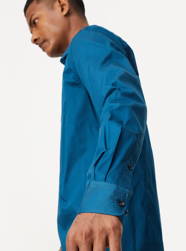 Men Solid Sateen Stretch Slim Fit Formal Shirt