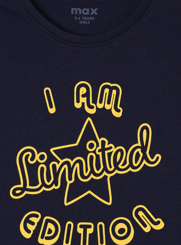 Girls Pure Cotton Typographic Printed T-shirt
