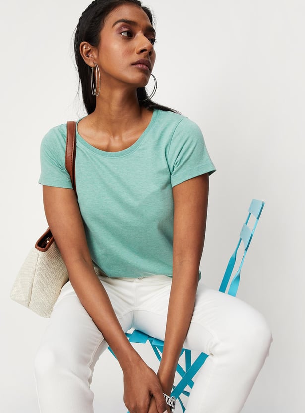Women Solid Round Neck T-shirt