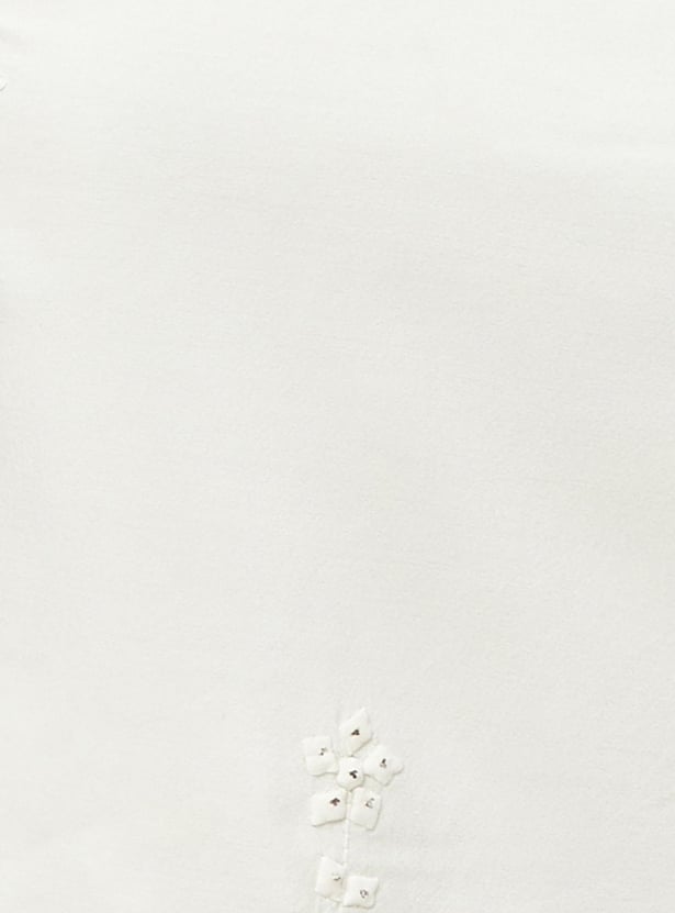 Women Appliqued Kurta with Pocket