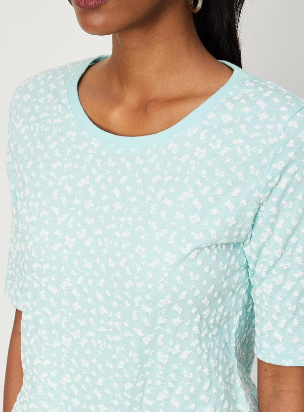 Women Floral Embossed Top