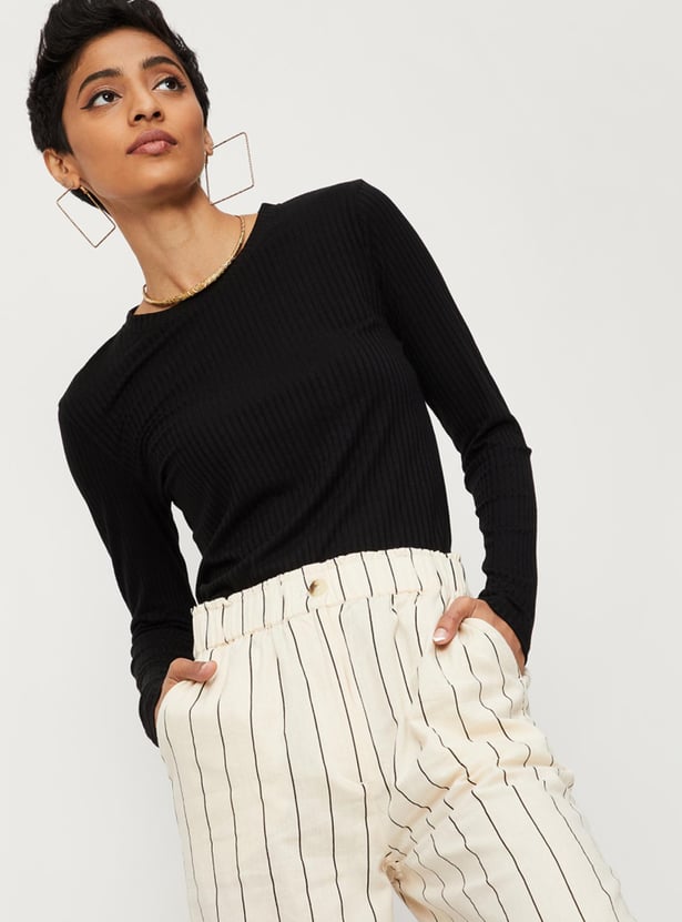Women Textured Knit Long Sleeve Top