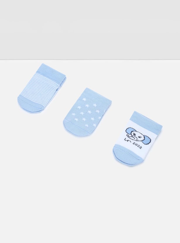 Boys Assorted Printed Ankle-Length Socks - Pack of 3