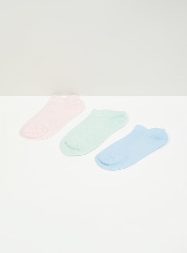 Girls Textured Ankle-Length Socks - Pack of 3