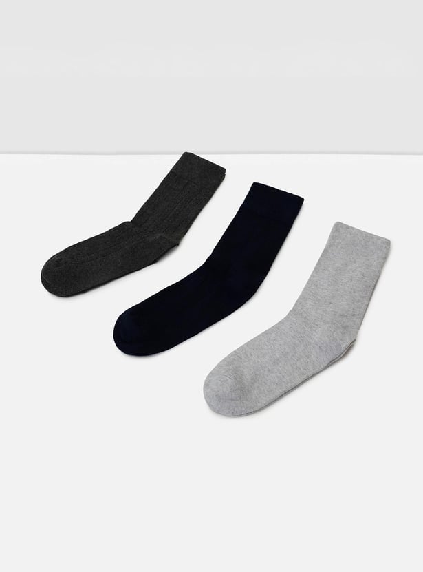 Men Solid Crew Length Formal Socks - Pack of 3