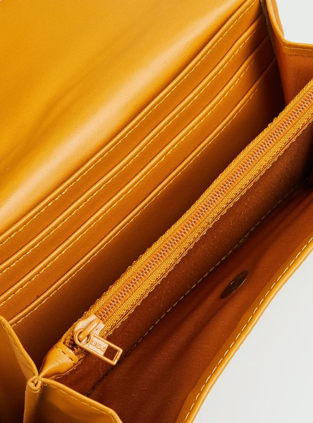 Women Solid Flap Wallet