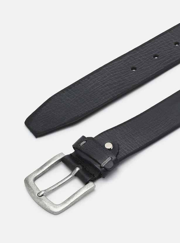 Men Solid Leather Buckle Closure Casual Belt
