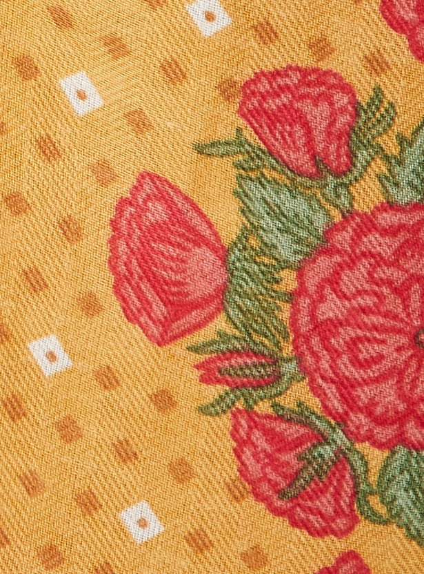 Women Printed Scarf with Tassels