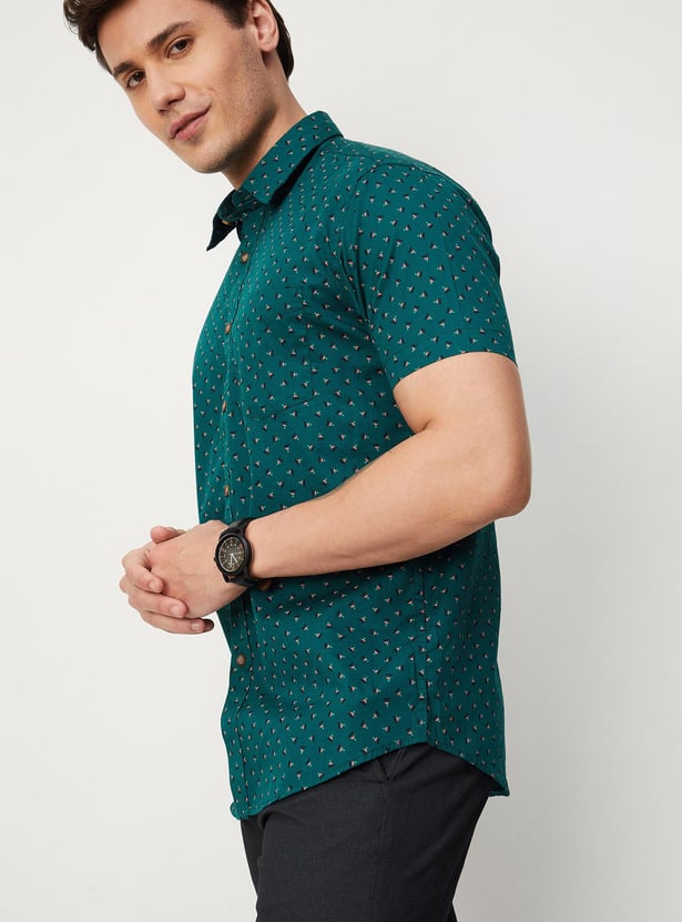 Men Printed Slim Fit Casual Shirt