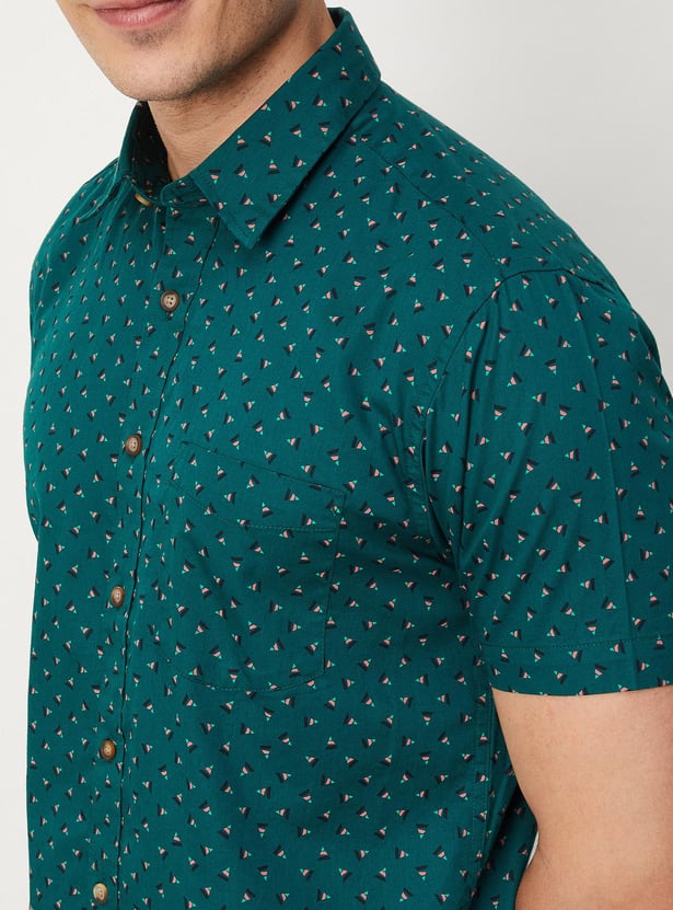 Men Printed Slim Fit Casual Shirt