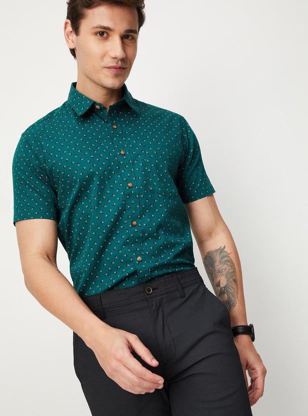 Men Printed Slim Fit Casual Shirt