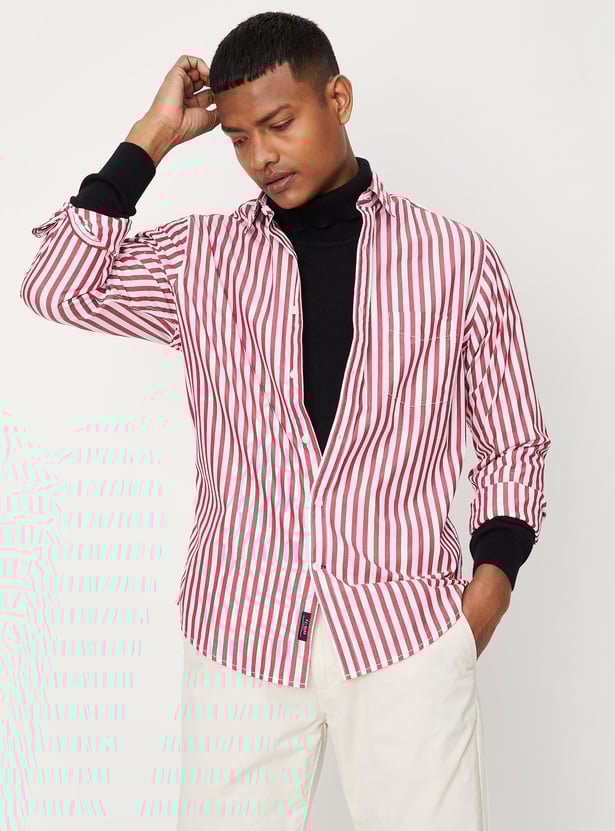 Men Striped Slim Fit Smart Casual Shirt