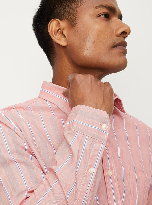 Men Striped Slim Fit Smart Casual Shirt