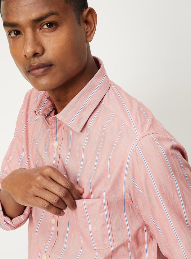 Men Striped Slim Fit Smart Casual Shirt