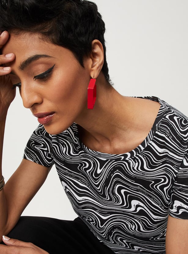 Women Printed Round Neck T-shirt
