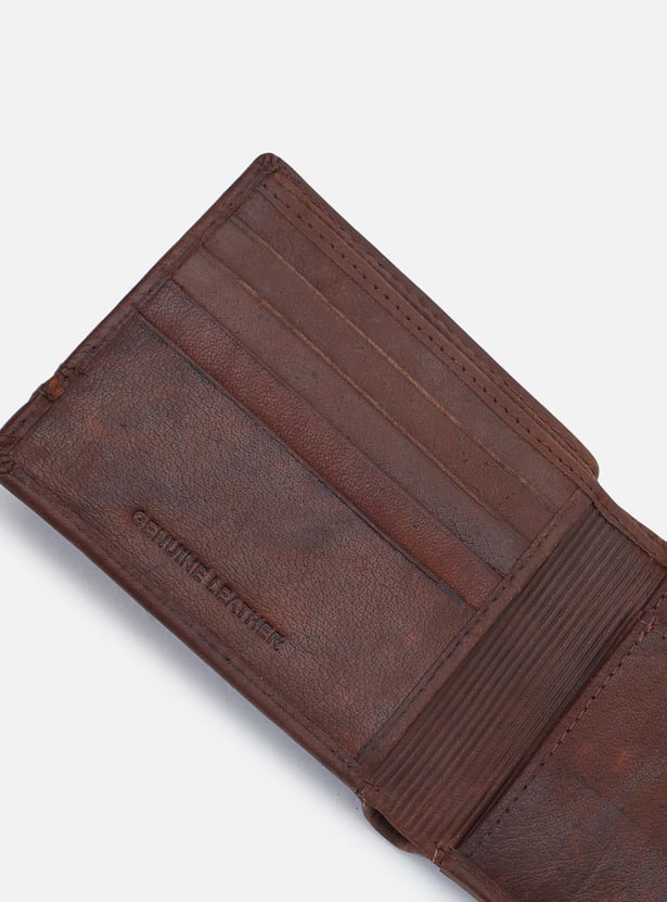 Men Piping Bi-Fold Leather Wallet
