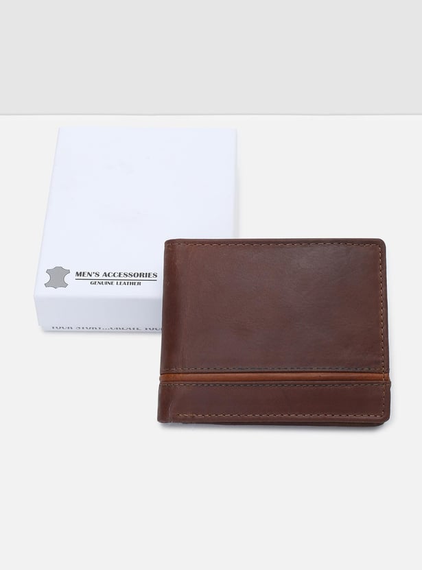 Men Piping Bi-Fold Leather Wallet