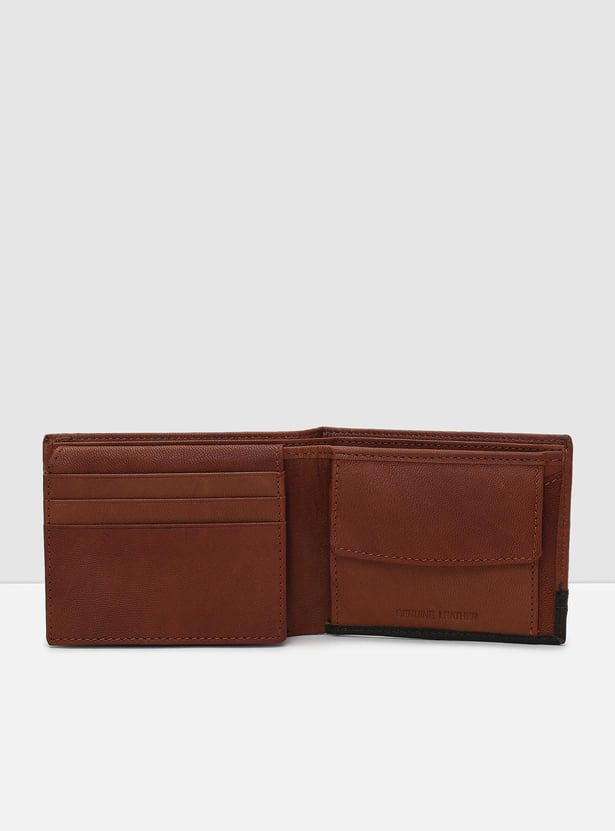 Men Colourblock Leather Bi-Fold Wallet
