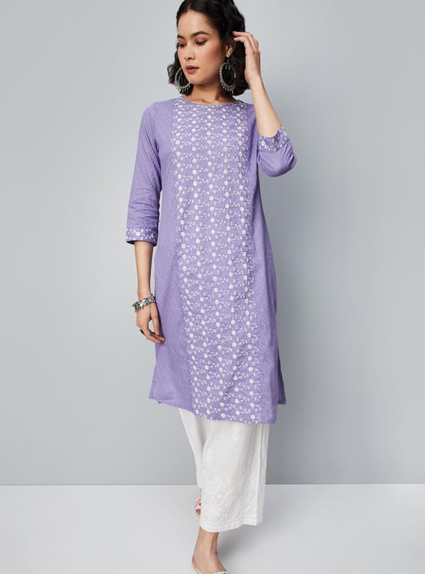 Women Embroidered Straight Kurta