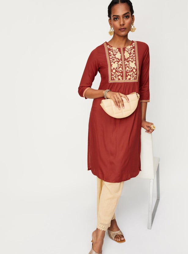 Women Embroidered Straight Kurta