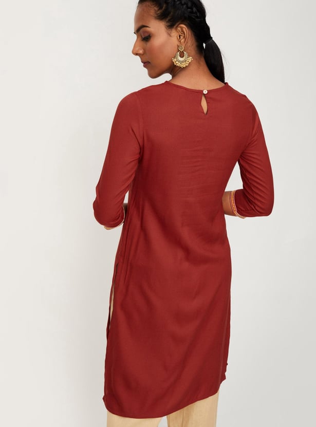 Women Embroidered Straight Kurta