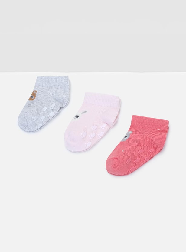 Girls Printed Ankle-Length Socks - Pack of 3